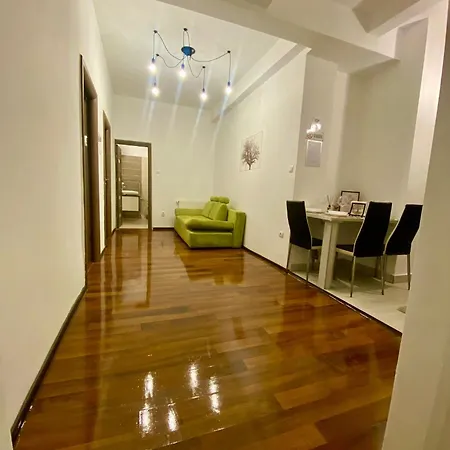 Ultracentral 2beedrooms Old Town Apartment